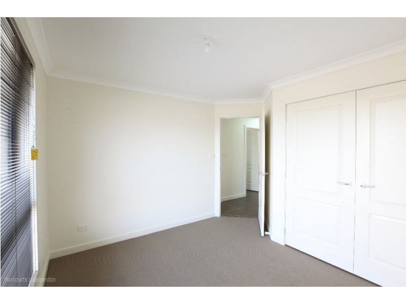 2 Malachi Court, Newnham TAS 7248