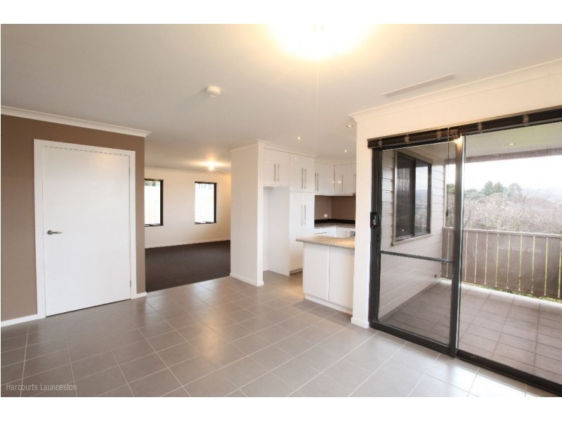 39c Button Street, Mowbray TAS 7248