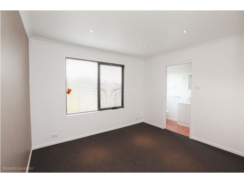 39c Button Street, Mowbray TAS 7248