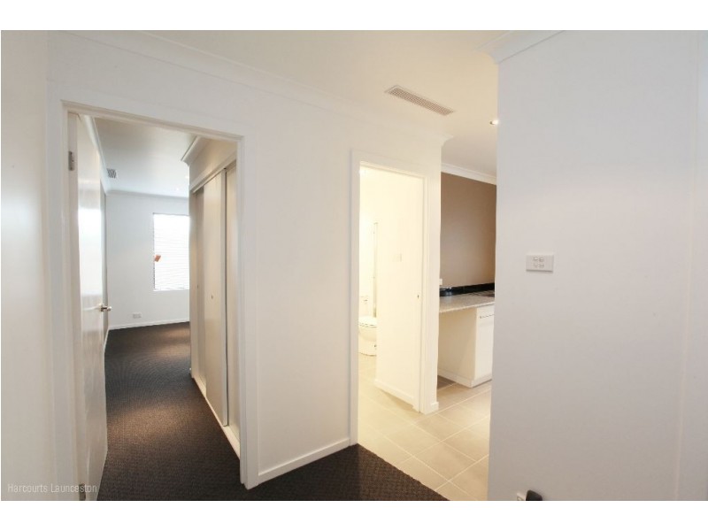 39c Button Street, Mowbray TAS 7248