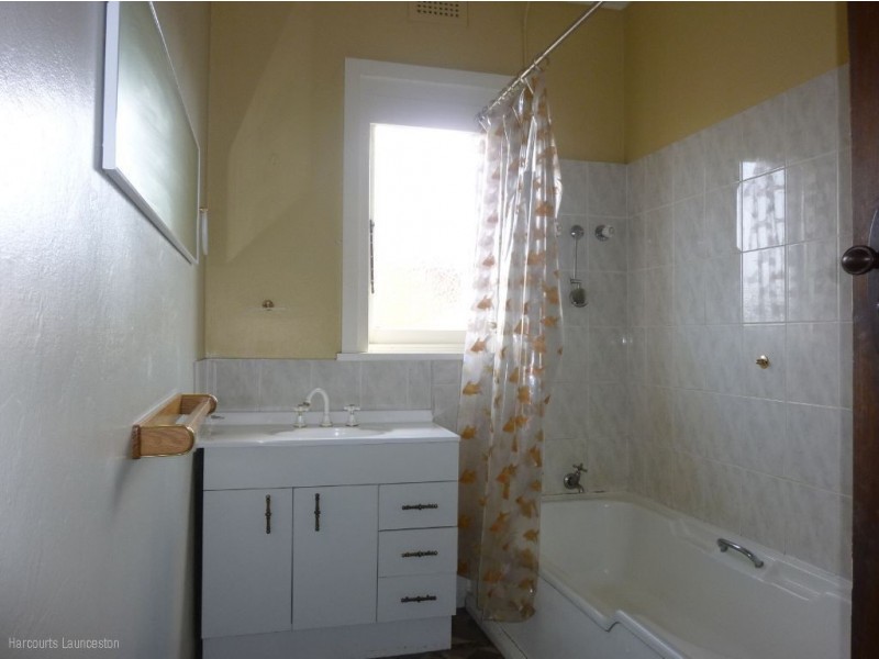 5 Queen Street, Campbell Town TAS 7210