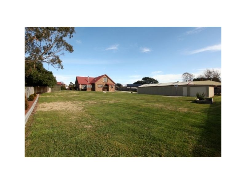 32 Lewis Street, Longford TAS 7301