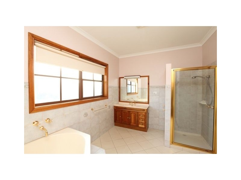 32 Lewis Street, Longford TAS 7301