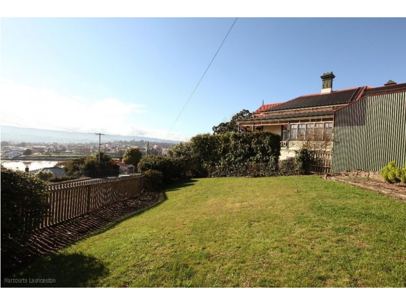 19 Trevallyn Road, Trevallyn TAS 7250