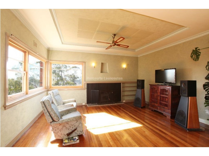39 Salisbury Crescent, West Launceston TAS 7250