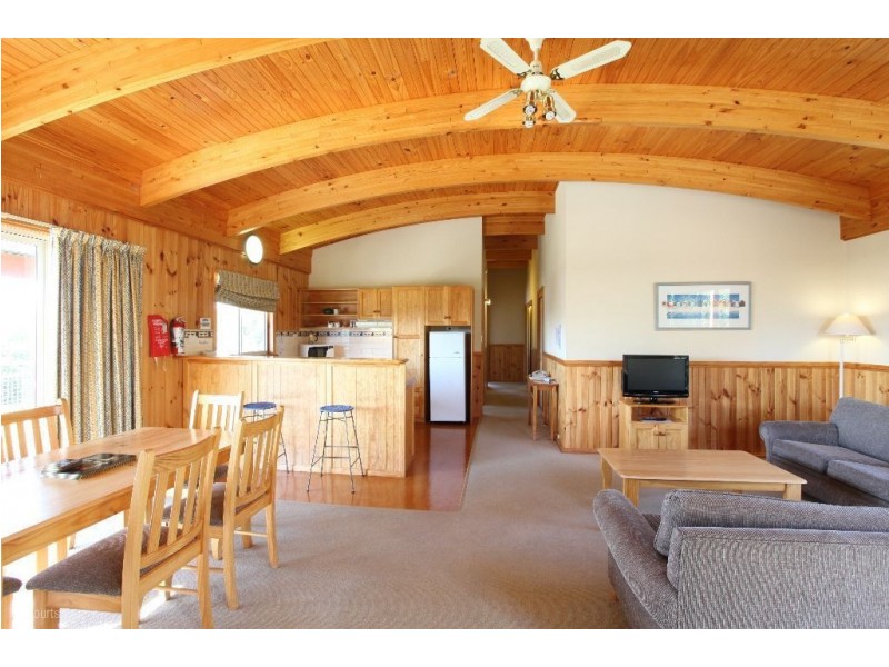 Villa 13/35 Main Street, Bridport TAS 7262