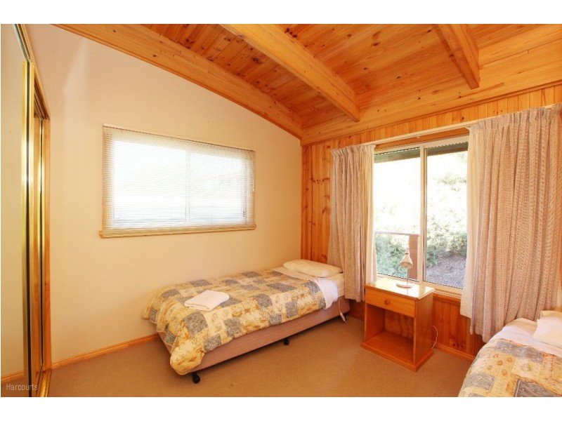 Villa 13/35 Main Street, Bridport TAS 7262