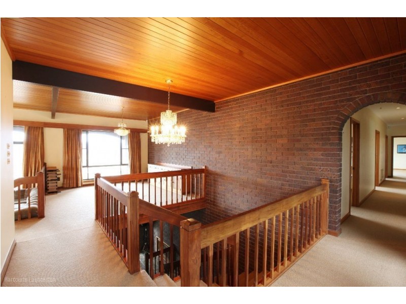 31-33 Whitford Grove, Trevallyn TAS 7250