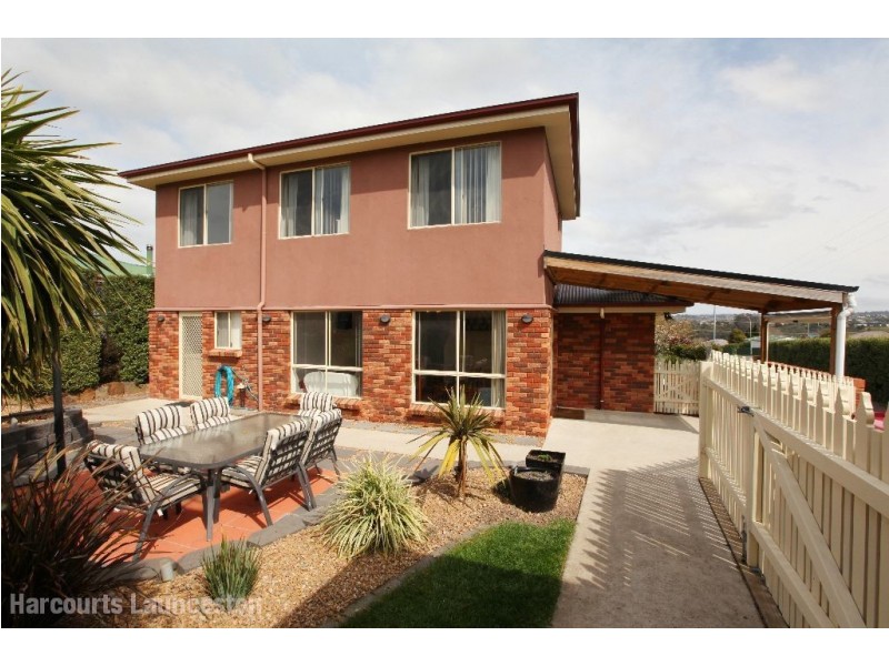 11 Pinsley Drive, St Leonards TAS 7250