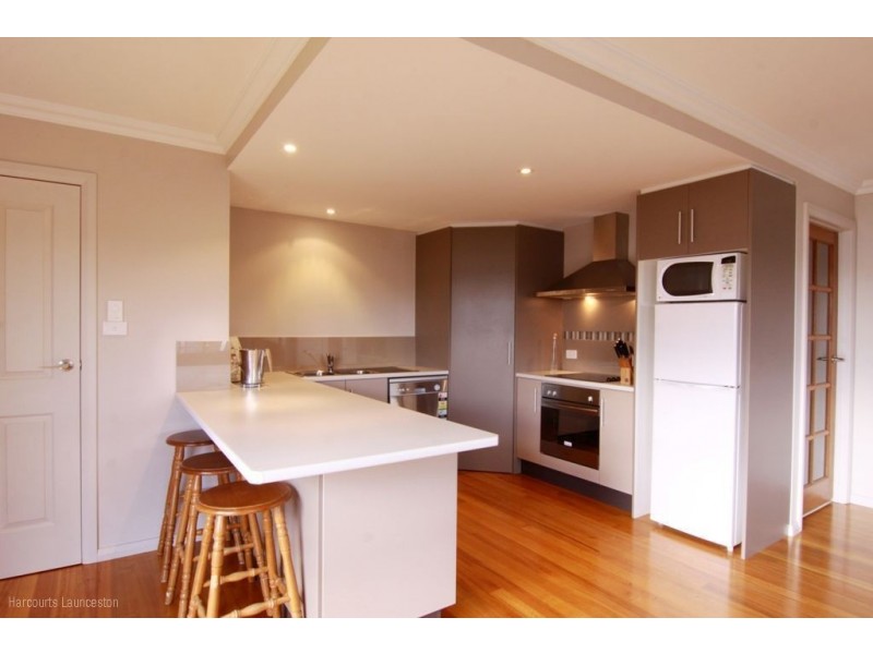 12 Anson Street, Waverley TAS 7250