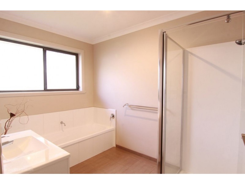 12 Anson Street, Waverley TAS 7250