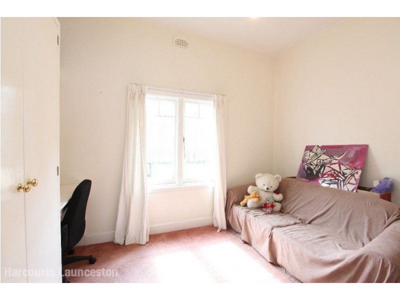 10 Clementina Street, Newstead TAS 7250
