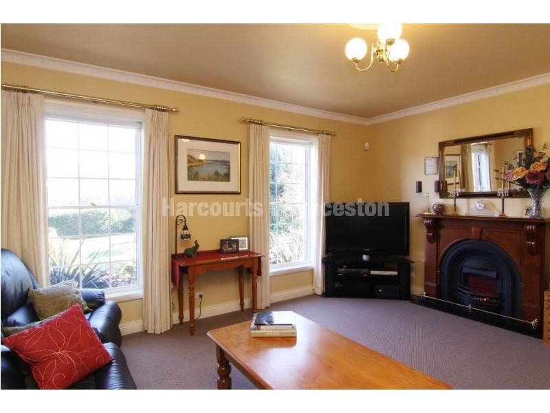 52 Bayview Drive, Blackstone Heights TAS 7250