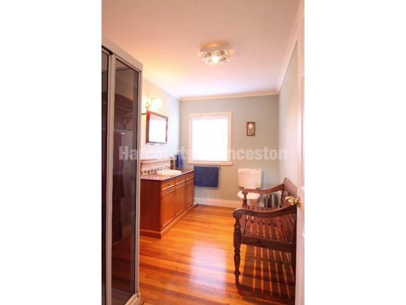 52 Bayview Drive, Blackstone Heights TAS 7250