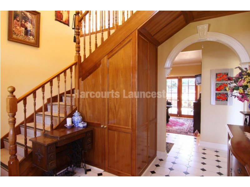 52 Bayview Drive, Blackstone Heights TAS 7250