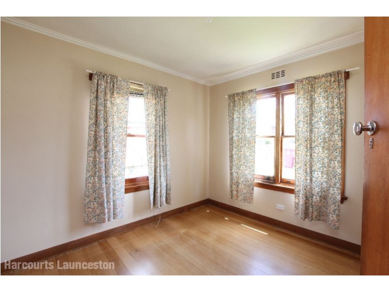 22 Crestview Court, Newnham TAS 7248