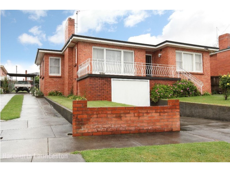 12 Swan Street, Newnham TAS 7248