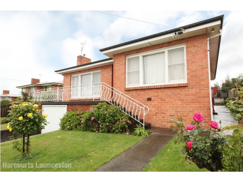 12 Swan Street, Newnham TAS 7248