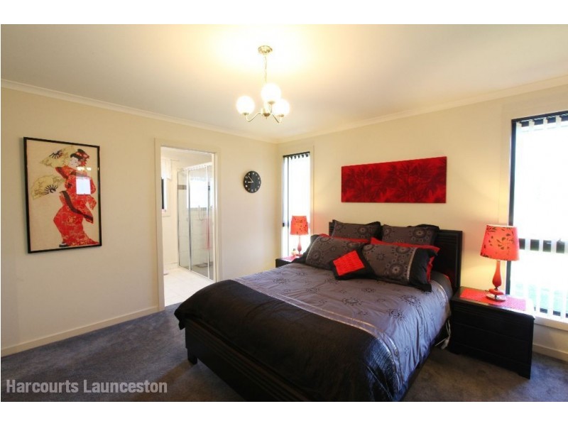 3 Clovis Court, St Leonards TAS 7250