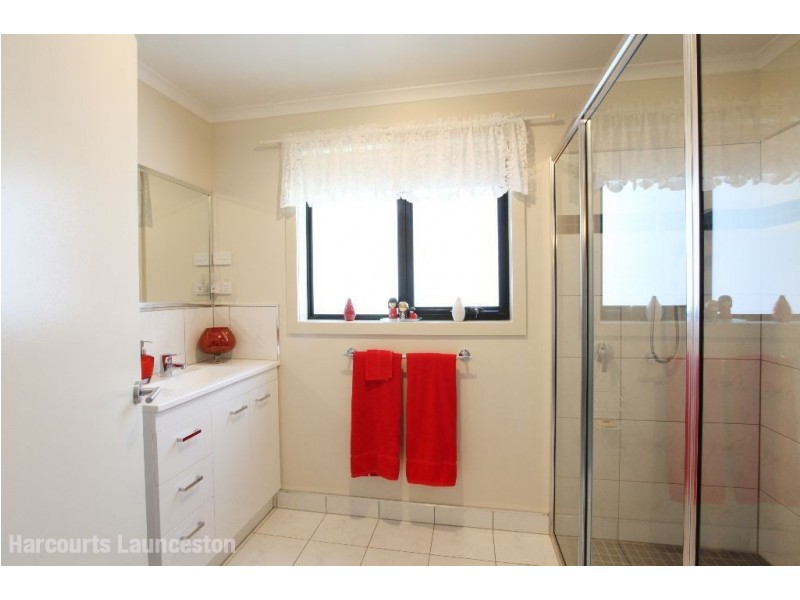 3 Clovis Court, St Leonards TAS 7250