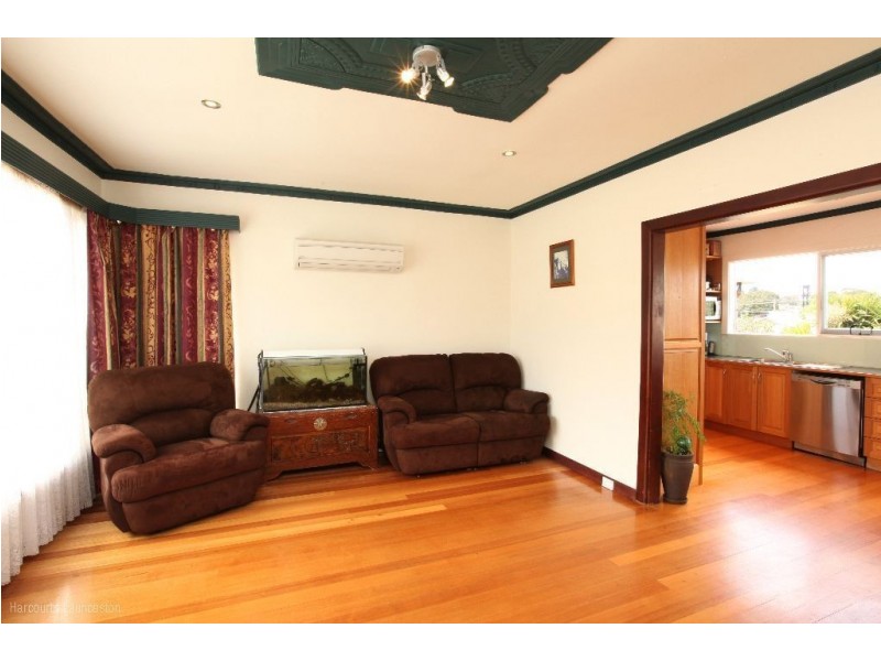 11 Harold Street, Kings Meadows TAS 7249