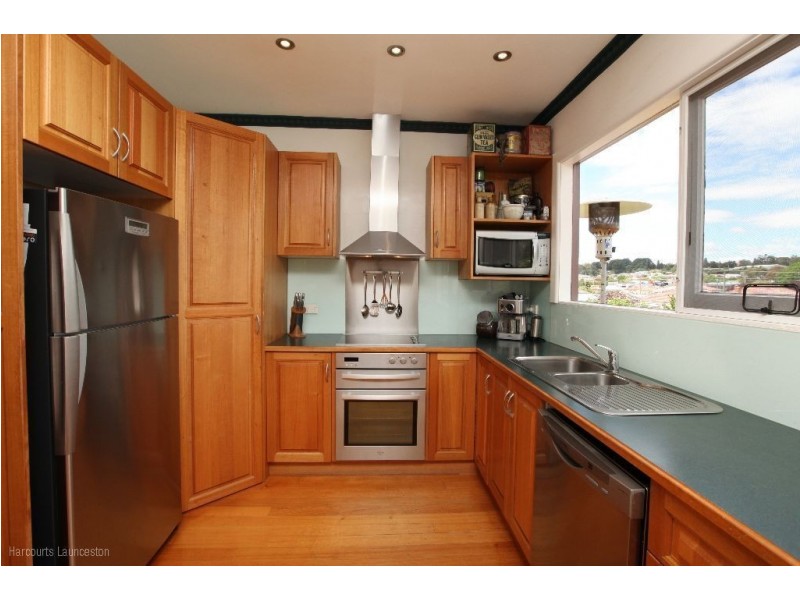 11 Harold Street, Kings Meadows TAS 7249