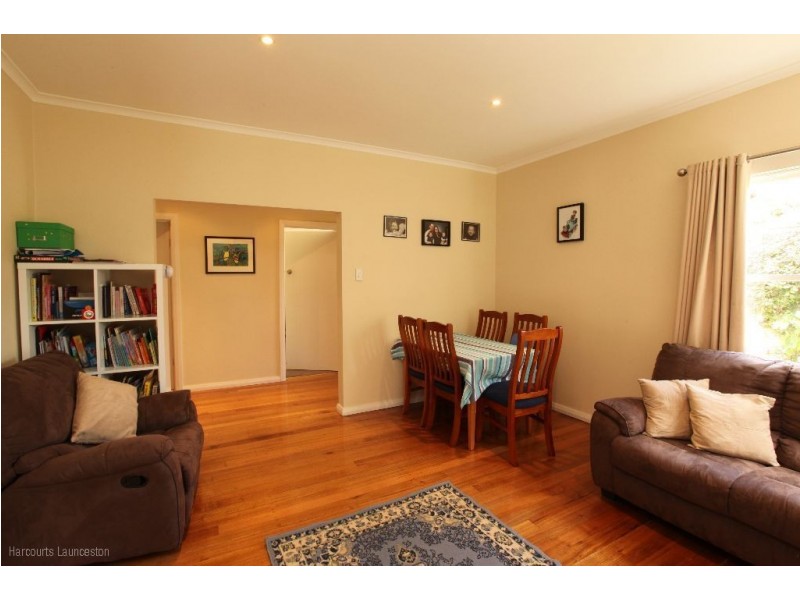 22 Belhaven Crescent, Newstead TAS 7250