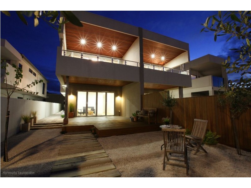 2/6 Home Point Parade, Launceston TAS 7250