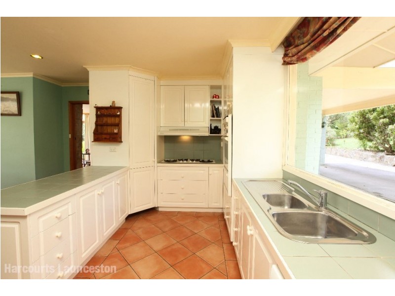 42 Beach Road, Legana TAS 7277