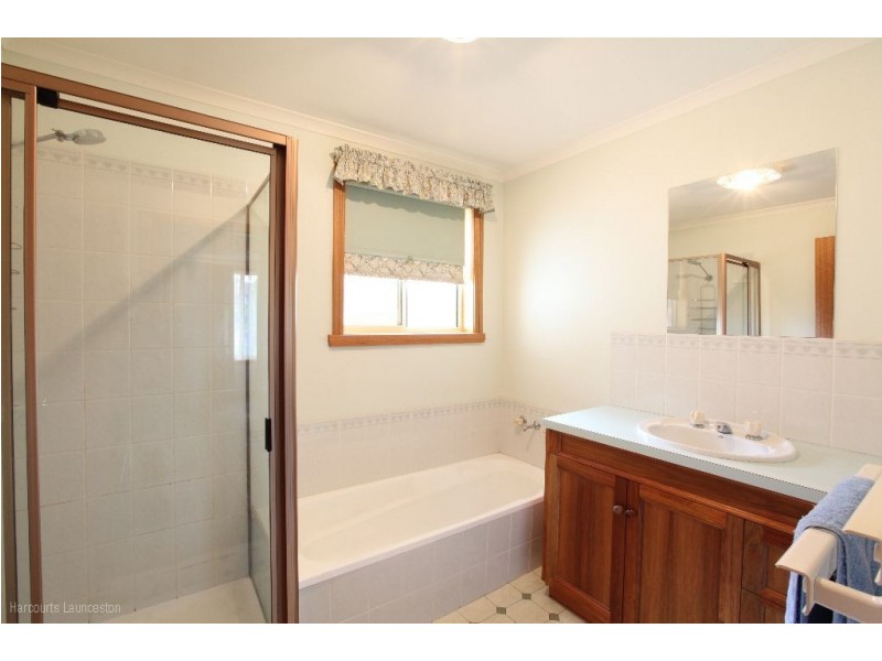 1/32 Hilton Place, Norwood TAS 7250