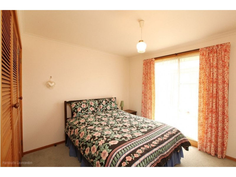 23 Rossmoyne Street, Norwood TAS 7250