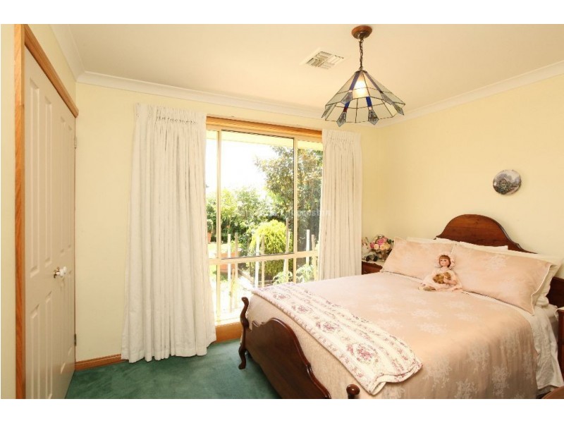 4 Chelsea Close, Prospect Vale TAS 7250