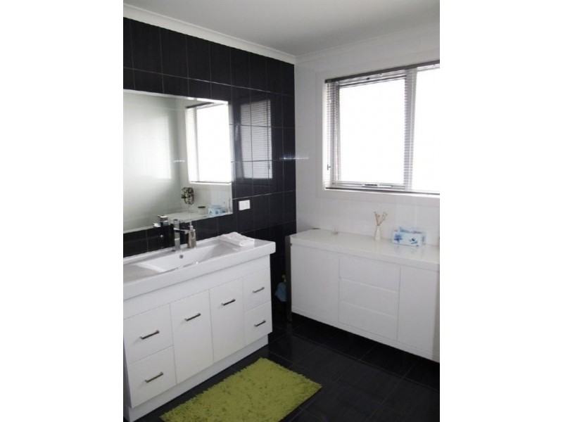 1/19 Legges Crescent, Prospect TAS 7250