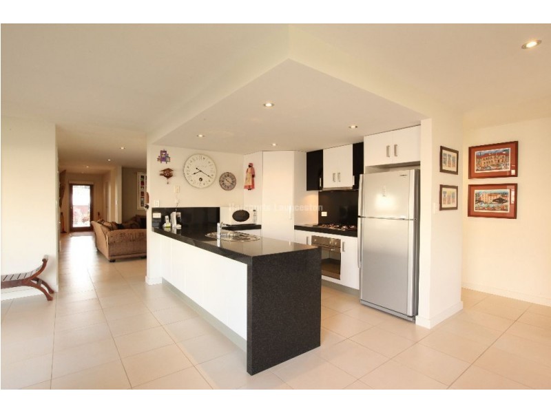 16 Lomond View Drive, Prospect Vale TAS 7250