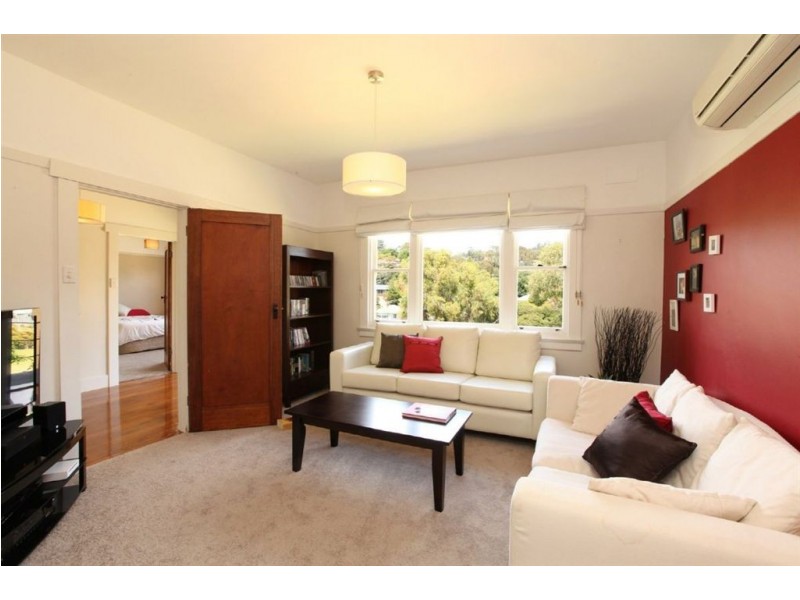 8 Bald Hill Road, Trevallyn TAS 7250