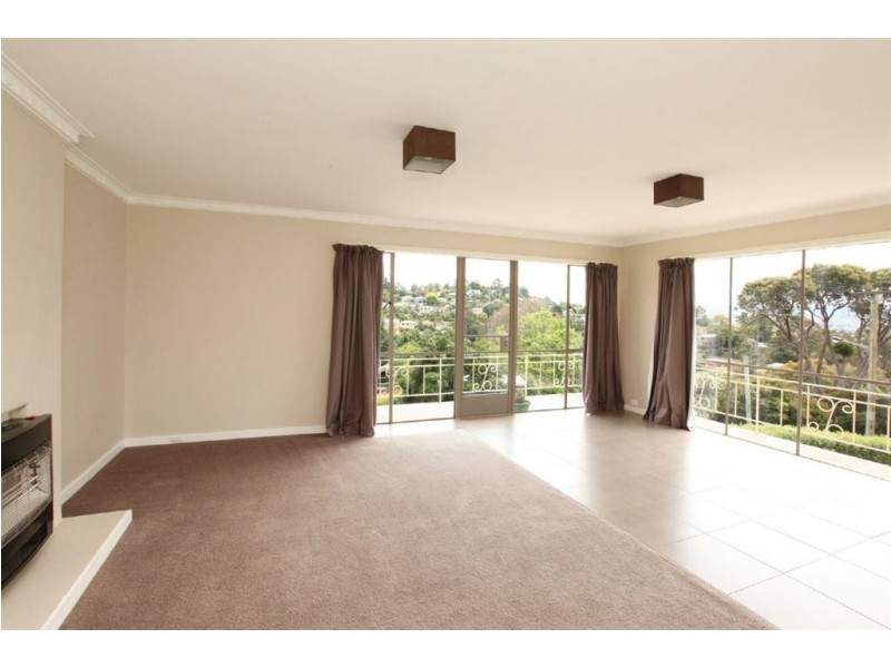 27 Anderson Road, Trevallyn TAS 7250