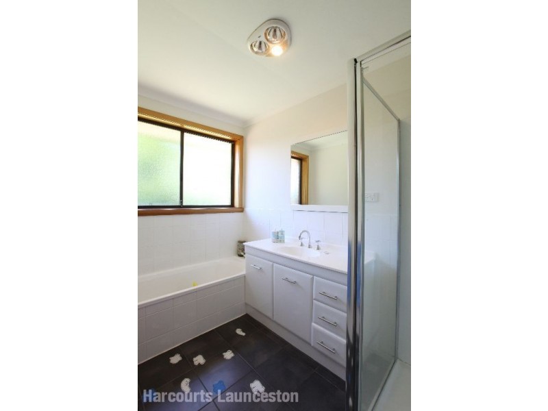 140 Poplar Parade, Youngtown TAS 7249