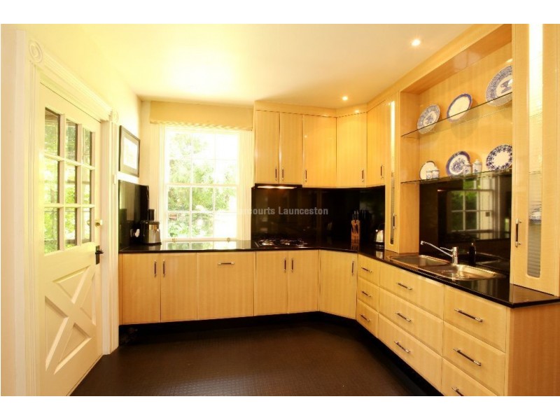 6 East Street, Carrick TAS 7291