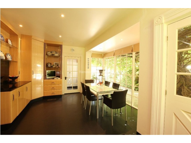 6 East Street, Carrick TAS 7291