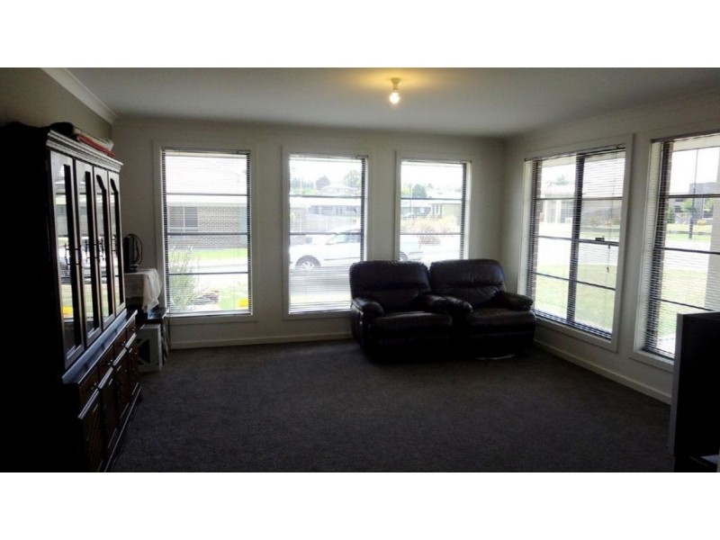 30 Comice Place, Newnham TAS 7248