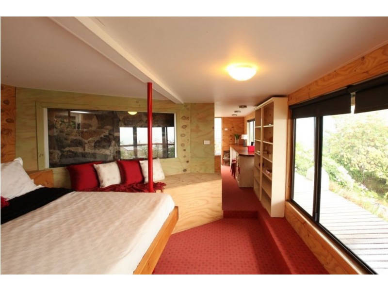 8 Gorge Road, Trevallyn TAS 7250