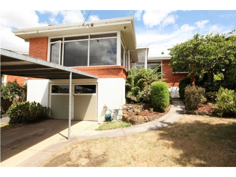 5 Guilford Road, Riverside TAS 7250