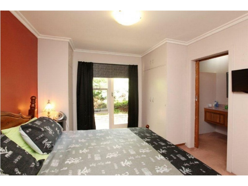 5 Guilford Road, Riverside TAS 7250