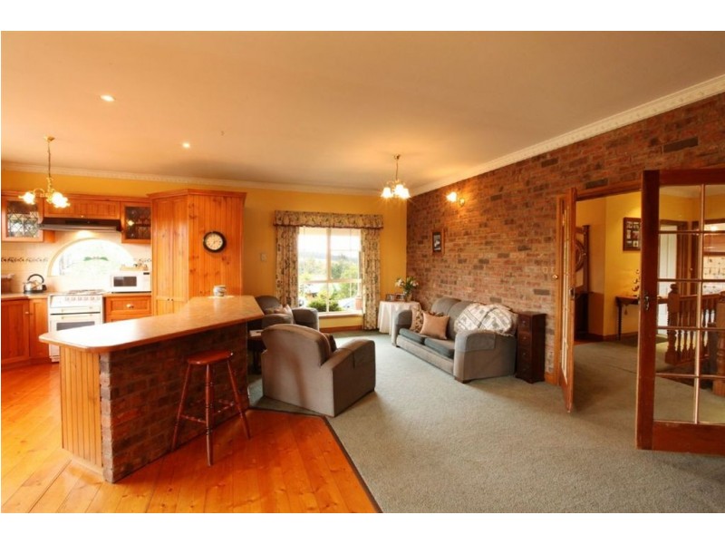 1 Centaur Crescent, Blackstone Heights TAS 7250