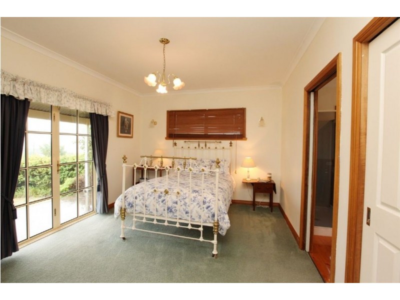 1 Centaur Crescent, Blackstone Heights TAS 7250