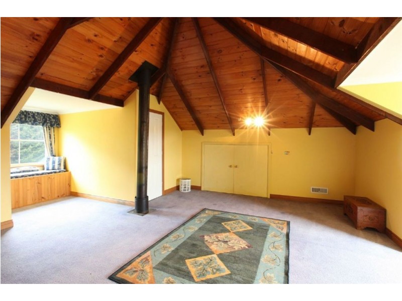 1 Centaur Crescent, Blackstone Heights TAS 7250