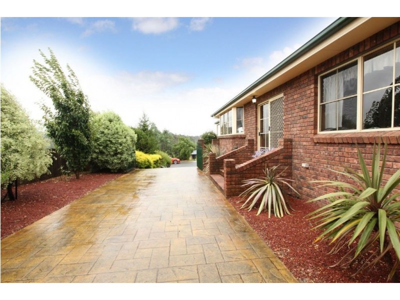 1 Centaur Crescent, Blackstone Heights TAS 7250