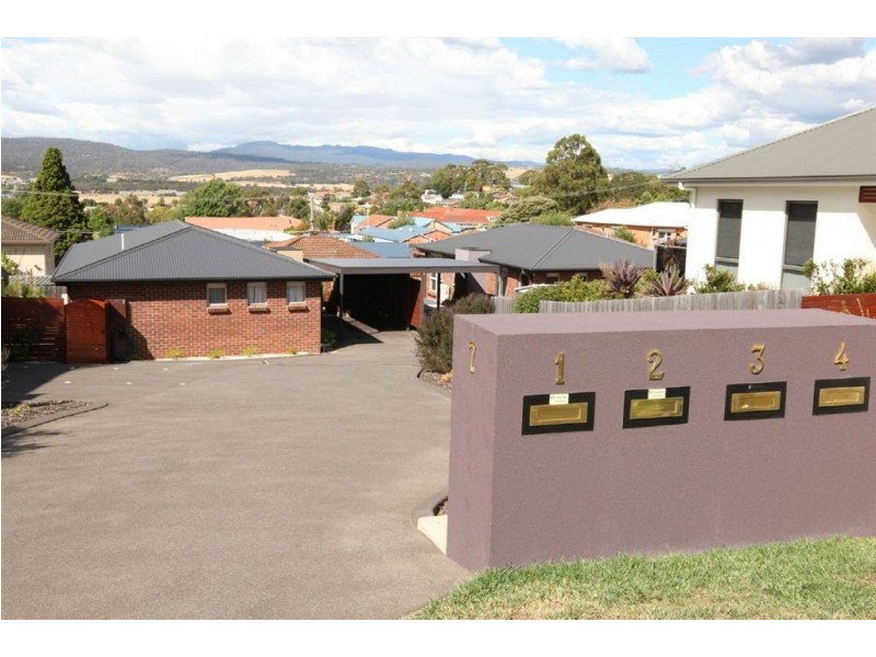 1/7 Lennon  Rise, Newstead TAS 7250