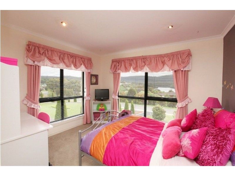 48 Bayview Drive, Blackstone Heights TAS 7250