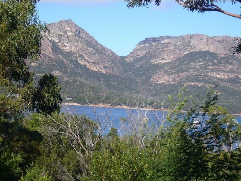 94 Freycinet Drive, Coles Bay TAS 7215